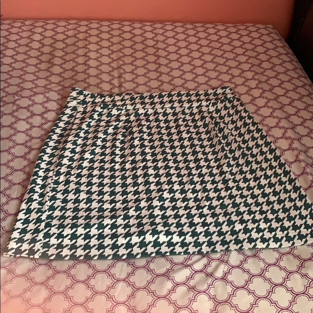 Women skirts